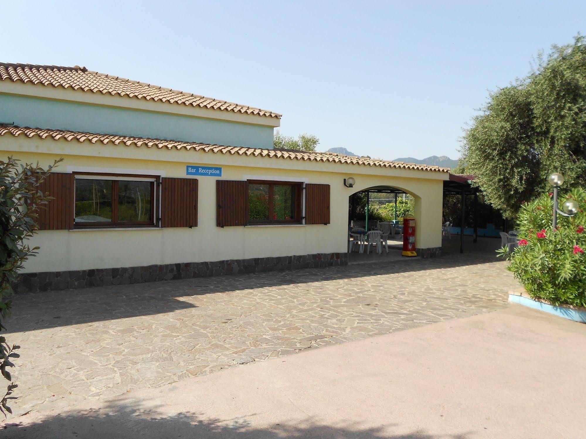 La Corte Degli Ulivi 3* Cardedu